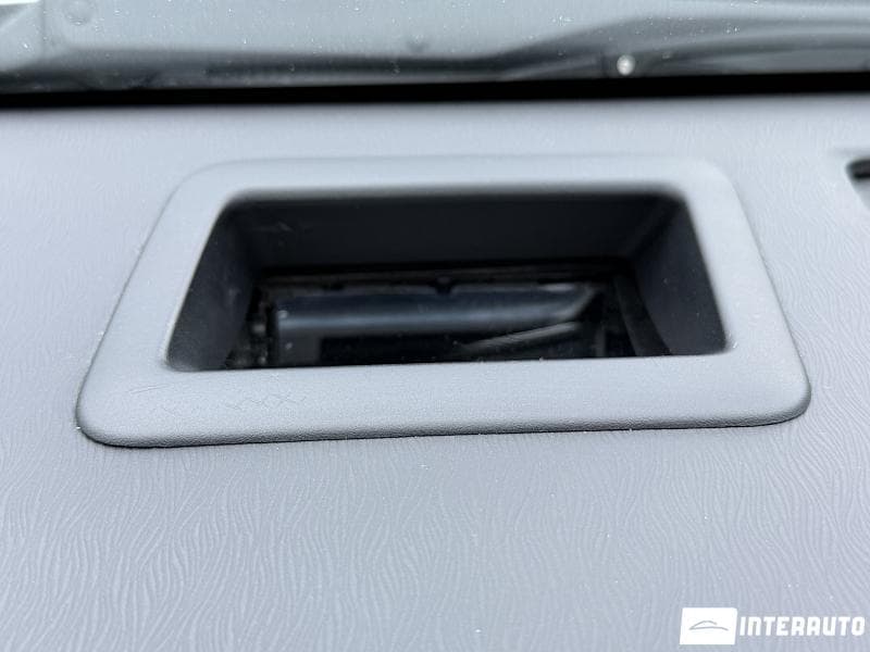 Toyota Prius Plus / V 2013 — Миниатюра 11