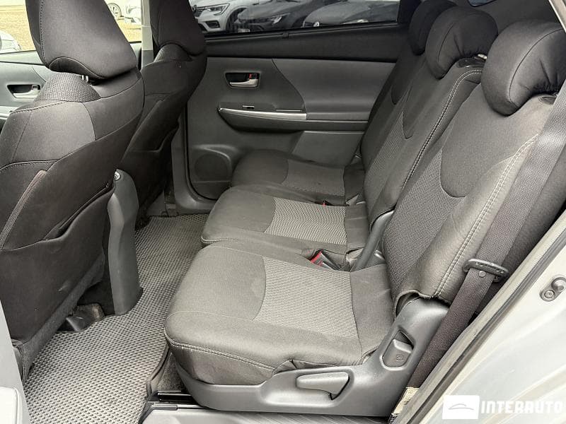 Toyota Prius Plus / V 2013 — Миниатюра 18