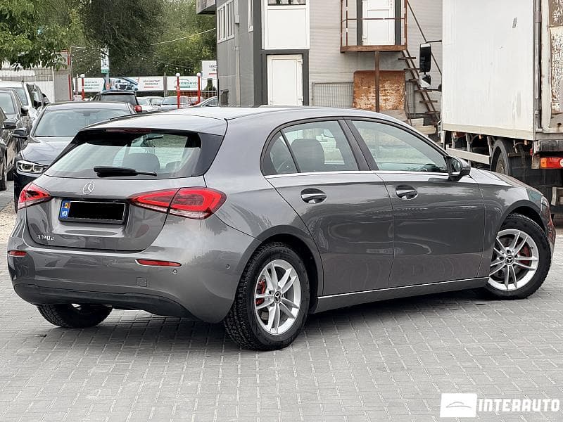 2018 Mercedes A 180 — Miniatură 4