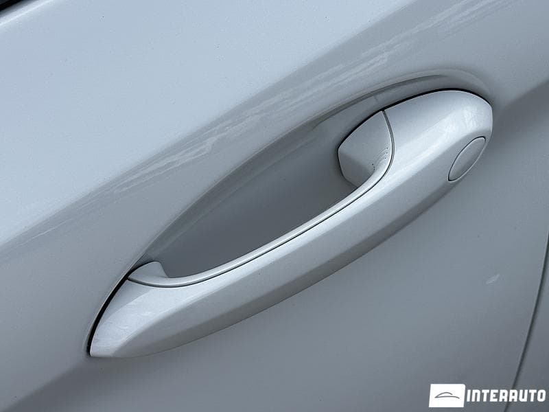 BMW 530e 2021 — Миниатюра 15