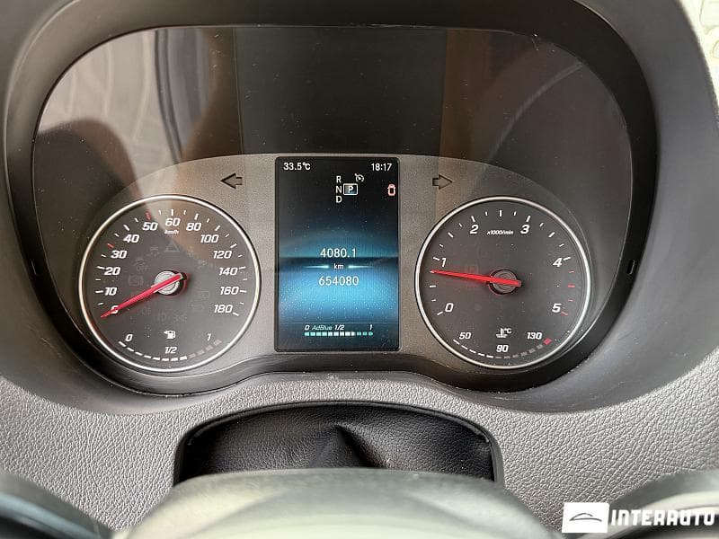 Mercedes Sprinter 2023 — Миниатюра 7