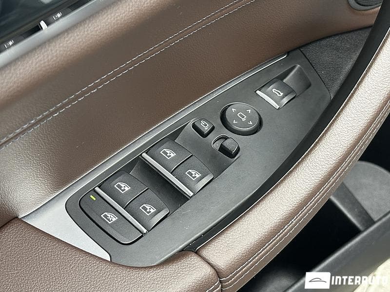 2022 BMW X4 2.0D — Miniatură 18