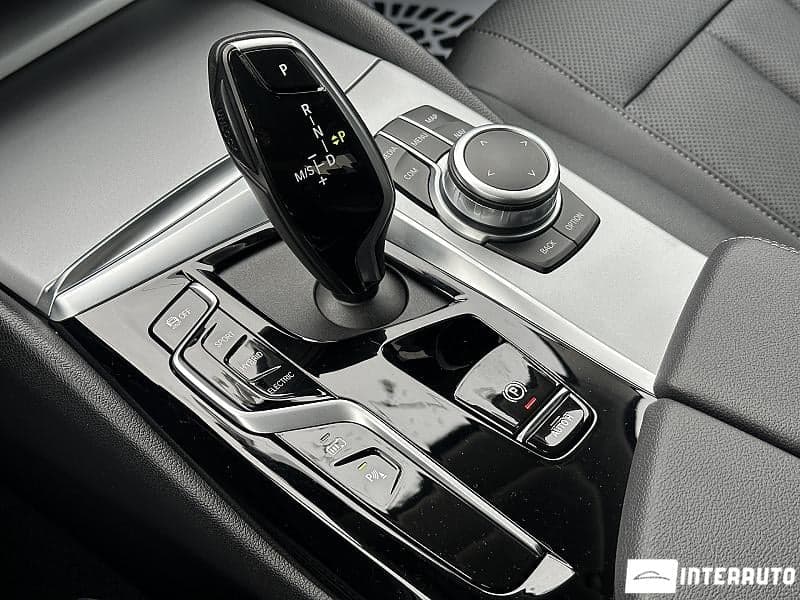 BMW 530e 2021 — Миниатюра 11
