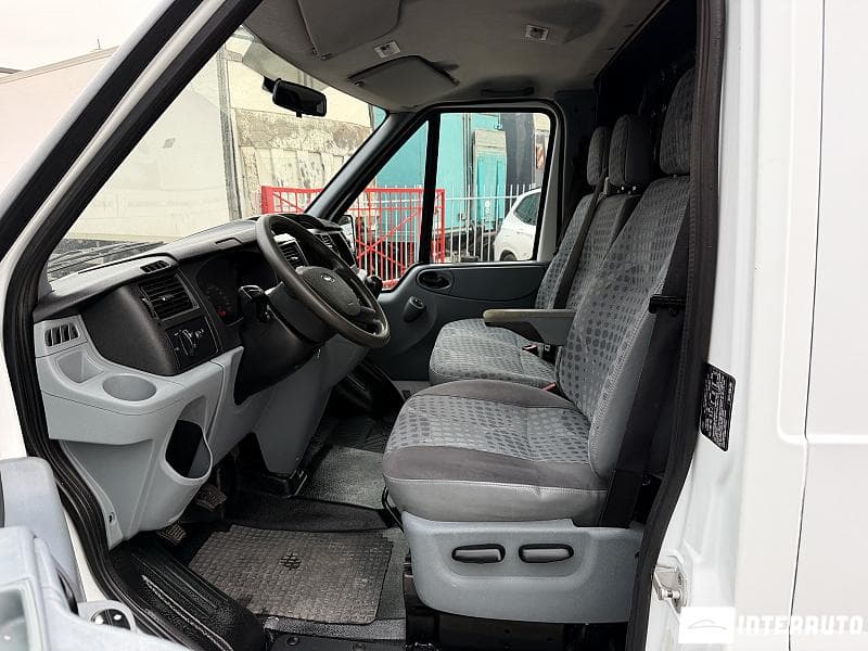 Ford Transit 2011 — Миниатюра 5