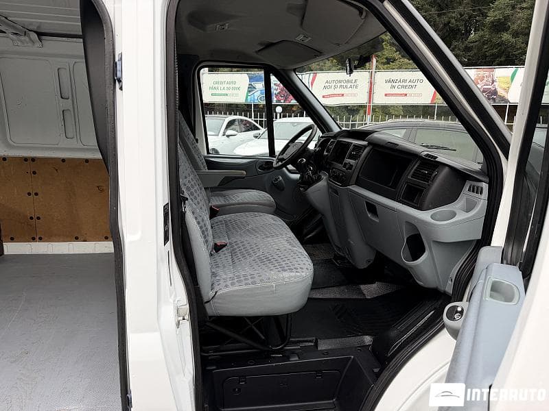 Ford Transit 2011 — Миниатюра 6
