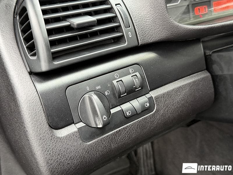 BMW 316 2004 — Миниатюра 10