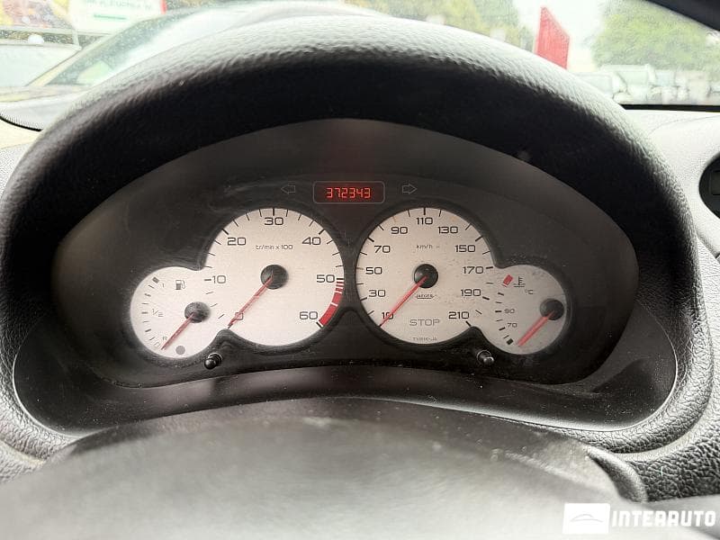 Peugeot 206 2004 — Миниатюра 9