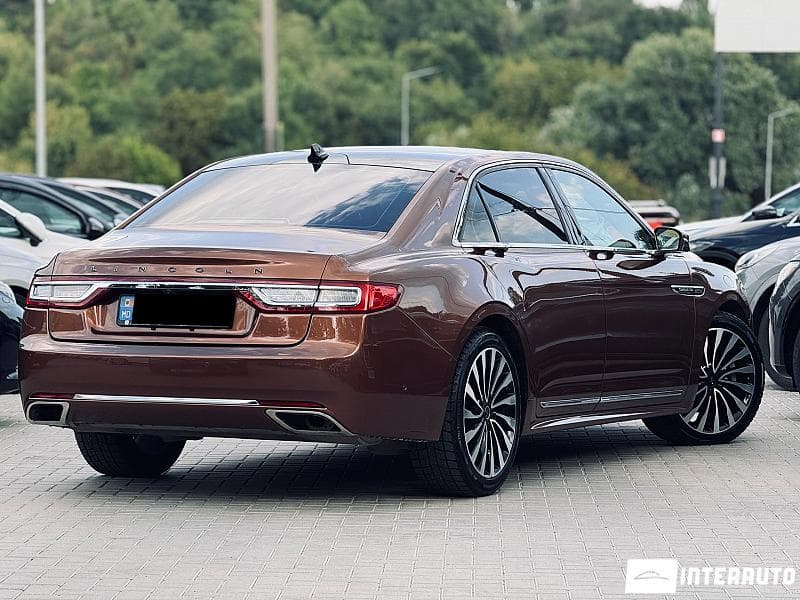 Lincoln Continental 2018 — Миниатюра 3