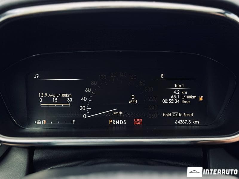 Lincoln Continental 2018 — Миниатюра 8