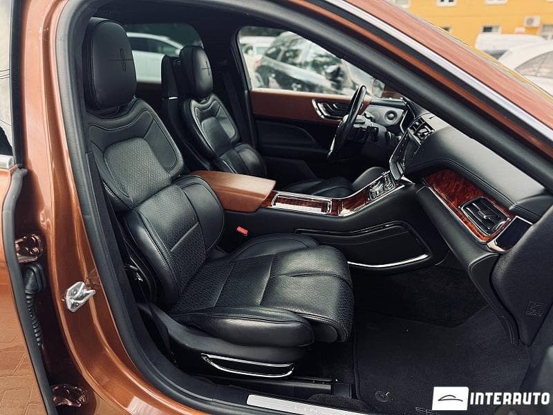 Lincoln Continental 2018 — Миниатюра 16