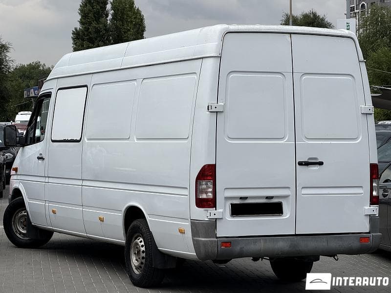 Mercedes Sprinter 2004 — Миниатюра 2