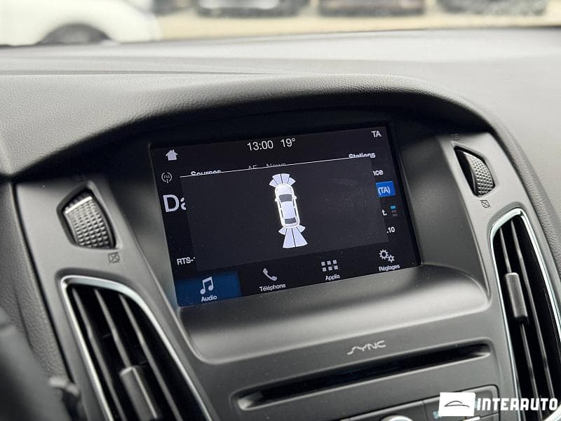 2016 Ford Focus — Miniatură 10