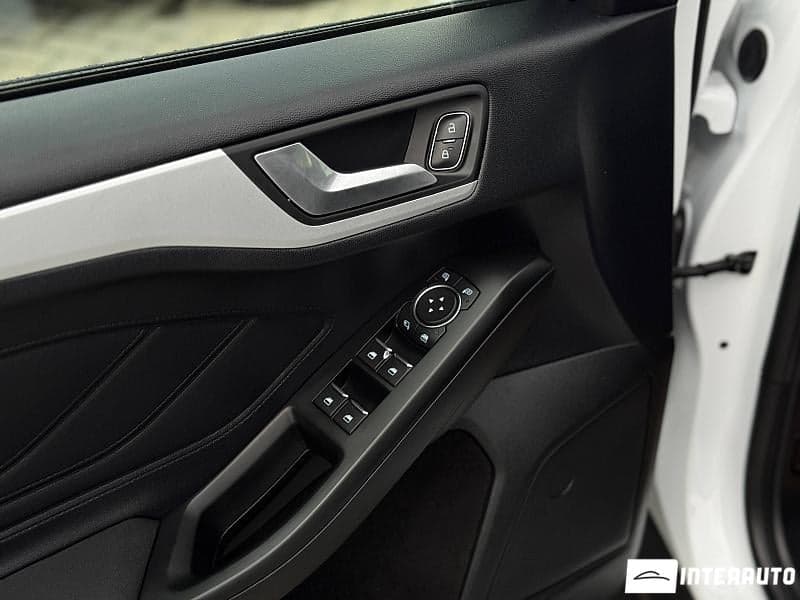 Ford Focus 2018 — Миниатюра 16