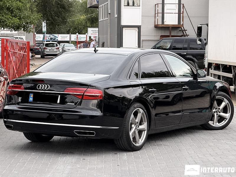Audi A8 2017 — Миниатюра 2
