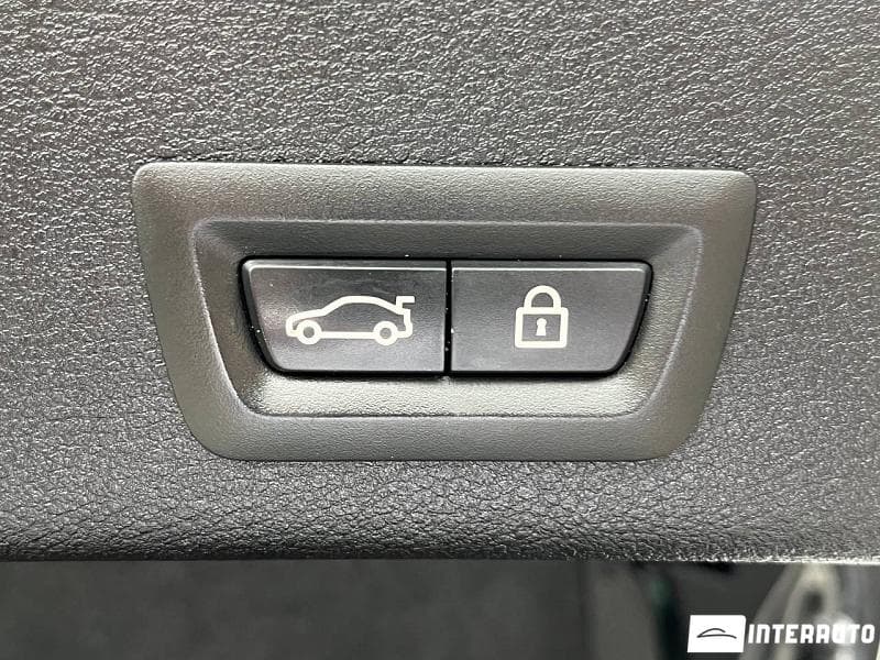 BMW X4 2.0D 2017 — Миниатюра 23