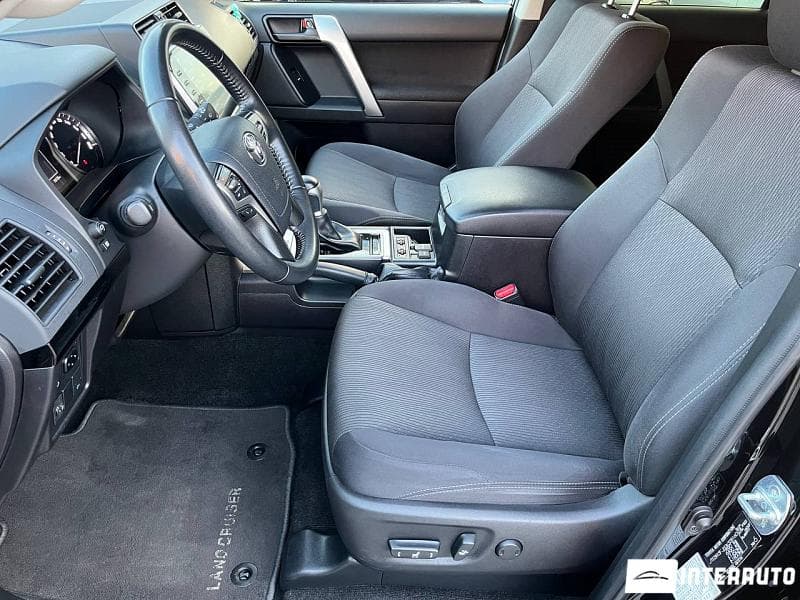 2023 Toyota Land Cruiser Prado — Miniatură 6