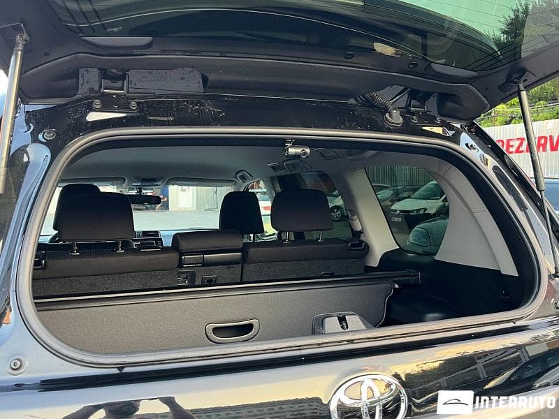 2023 Toyota Land Cruiser Prado — Miniatură 23