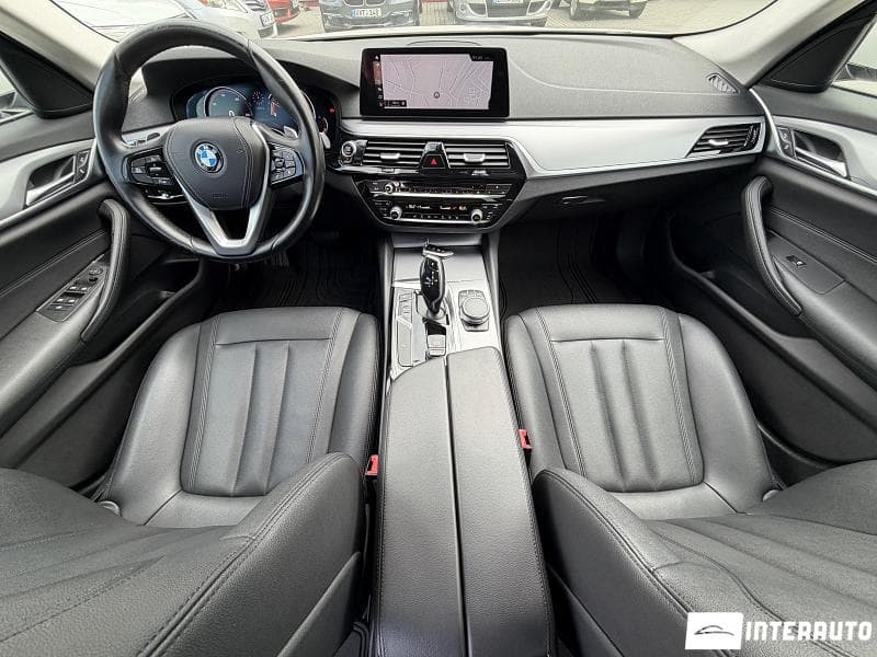 BMW 520 2017 — Миниатюра 9
