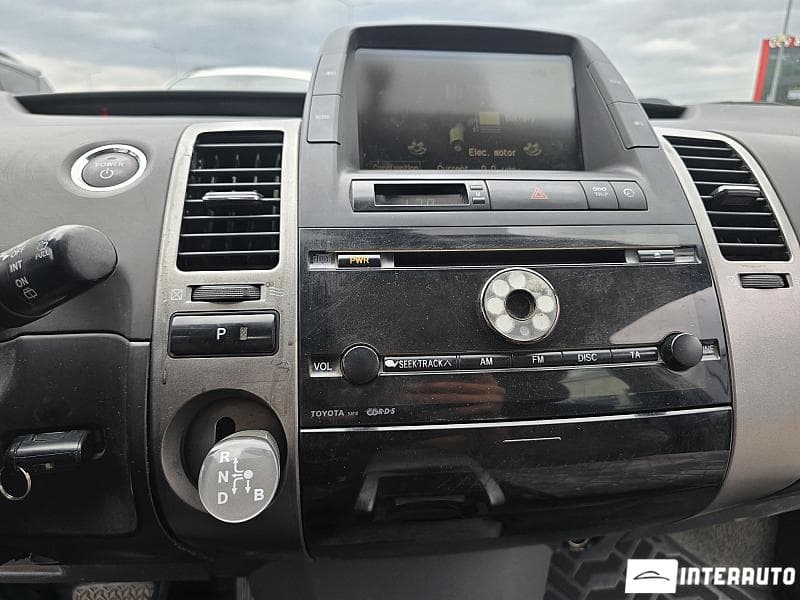 Toyota Prius 2004 — Миниатюра 9
