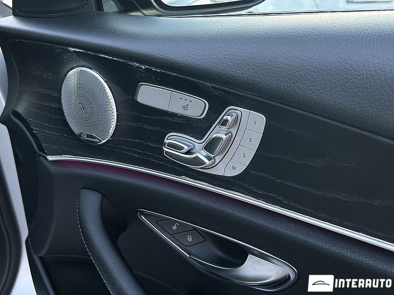 Mercedes E 300 2018 — Миниатюра 17