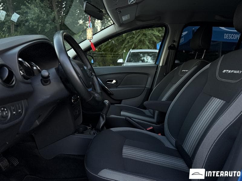 Dacia Sandero Stepway 2018 — Миниатюра 6