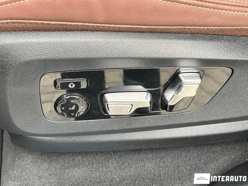 2024 BMW X5 4.0D — Miniatură 18