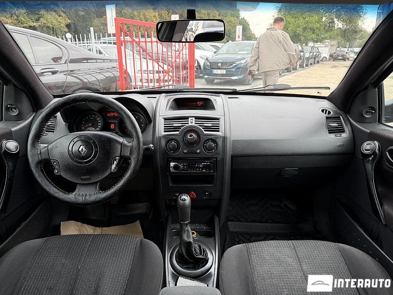 Renault Megane 2004 — Миниатюра 6