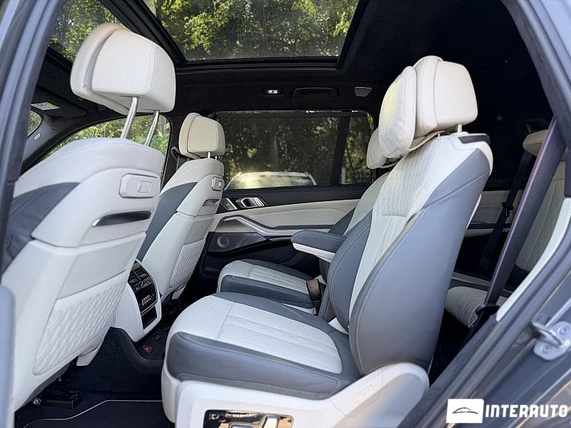 BMW X7 4.0i 2023 — Миниатюра 19