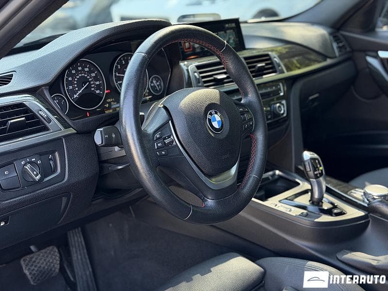 2017 BMW 330E — Miniatură 8