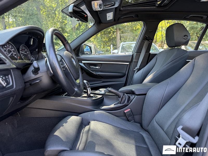 2017 BMW 330E — Miniatură 6
