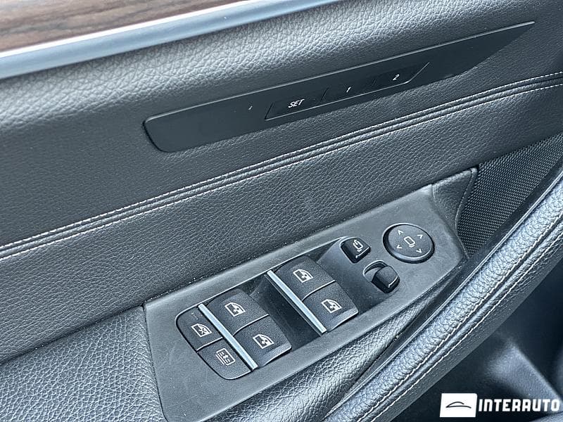 BMW 520 2017 — Миниатюра 15