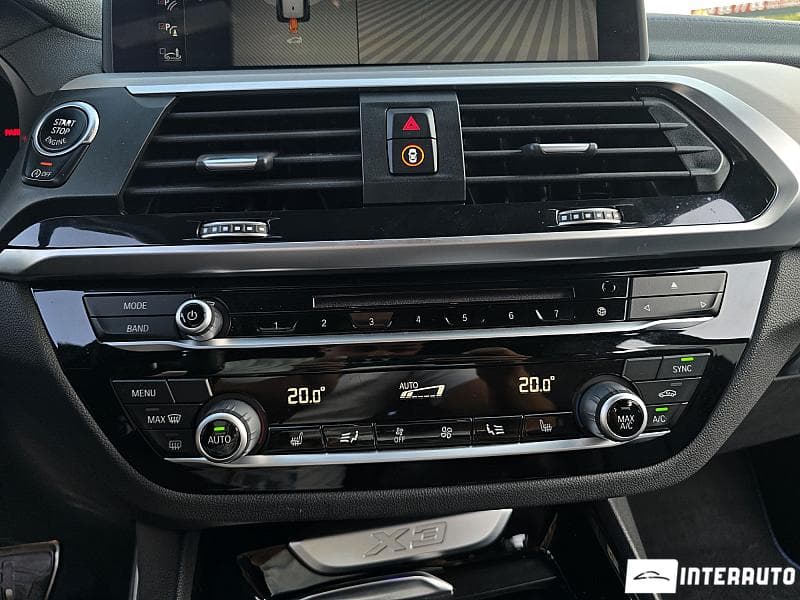 BMW X3 3.0i 2018 — Миниатюра 16