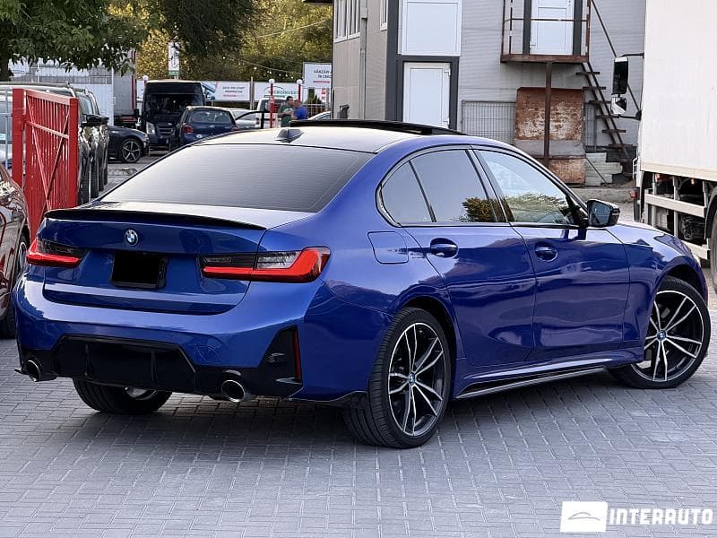 BMW 330E 2022 — Миниатюра 3