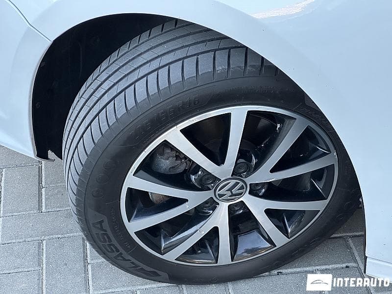 2016 Volkswagen Jetta — Miniatură 16