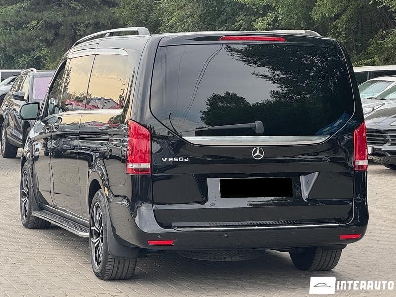 Mercedes V 250 2016 — Миниатюра 4