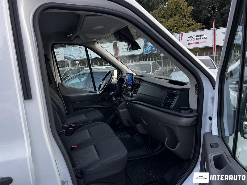 Ford Transit 2021 — Миниатюра 5