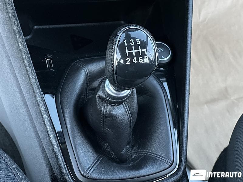 Ford Fiesta 2018 — Миниатюра 12