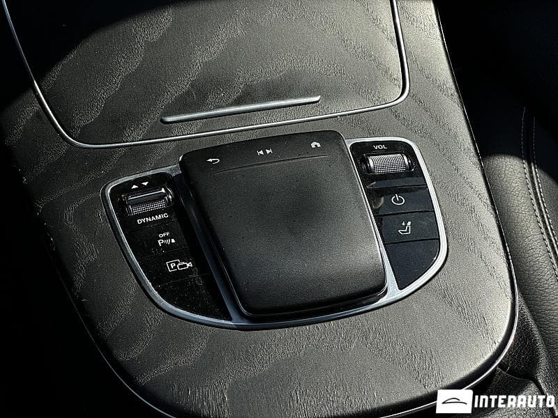 Mercedes E 300de 2022 — Миниатюра 12