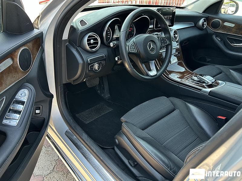 Mercedes C 200 2017 — Миниатюра 5