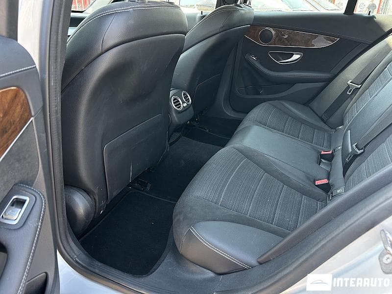 Mercedes C 200 2017 — Миниатюра 14