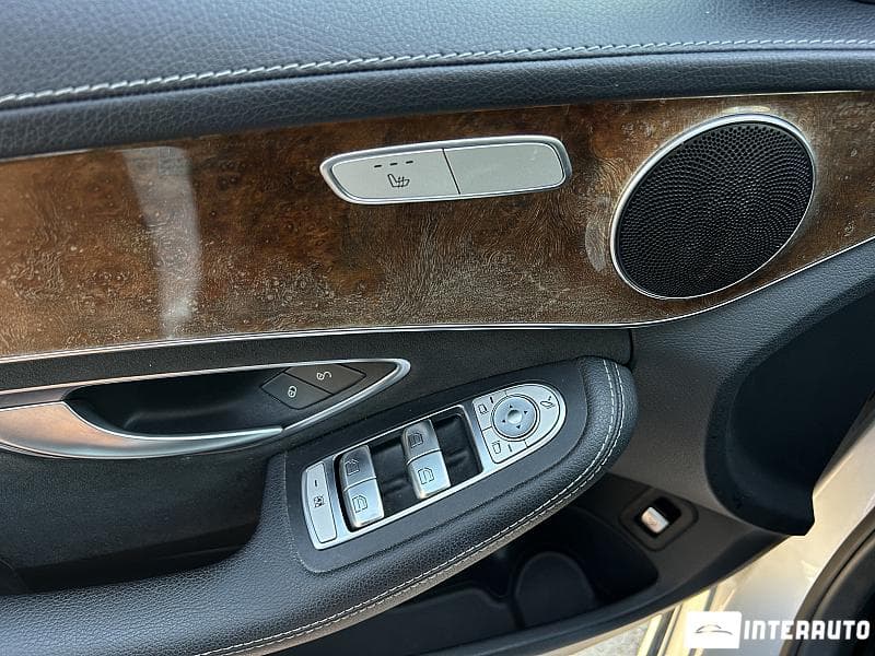 Mercedes C 200 2017 — Миниатюра 6