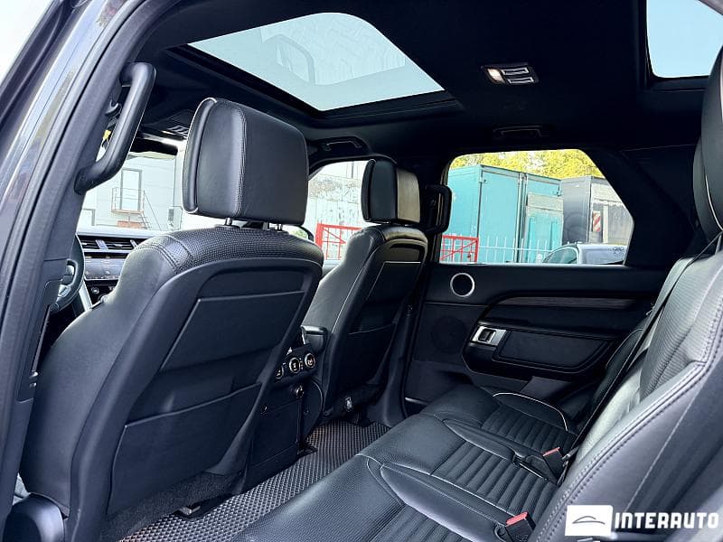 Land Rover Discovery 2017 — Миниатюра 7