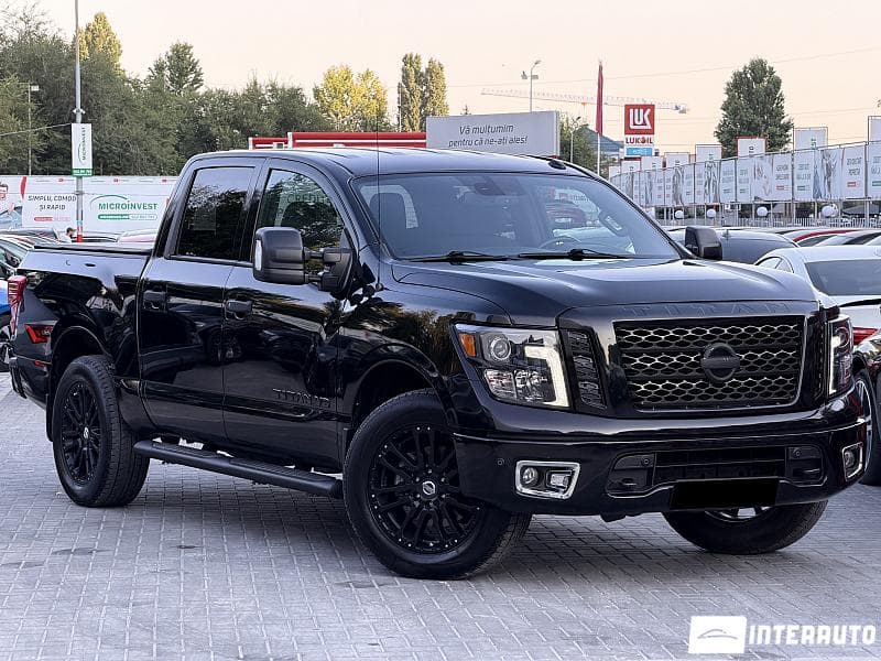 Nissan Titan