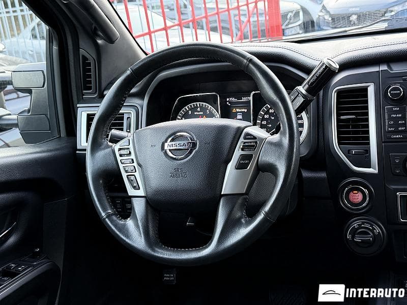 Nissan Titan 2018 — Миниатюра 12