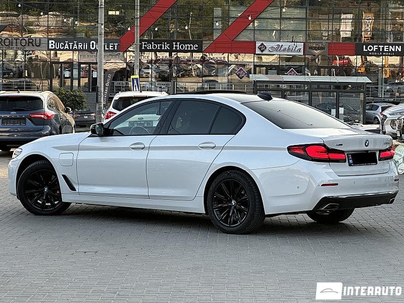 BMW 530e 2020 — Миниатюра 4
