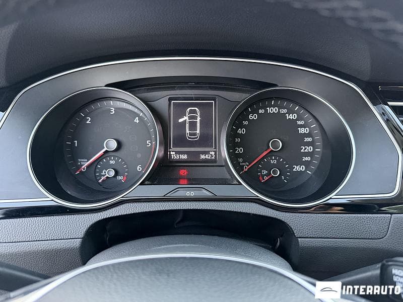 Volkswagen Passat 2018 — Миниатюра 9
