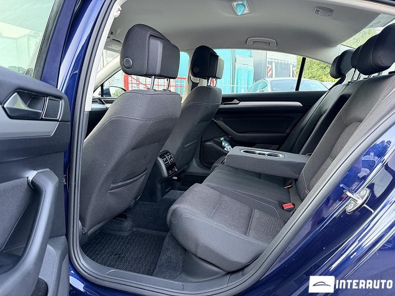 Volkswagen Passat 2018 — Миниатюра 14