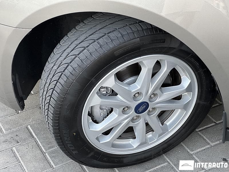 Ford Tourneo Connect 2018 — Миниатюра 17