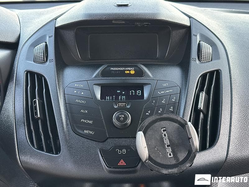 Ford Tourneo Connect 2018 — Миниатюра 9