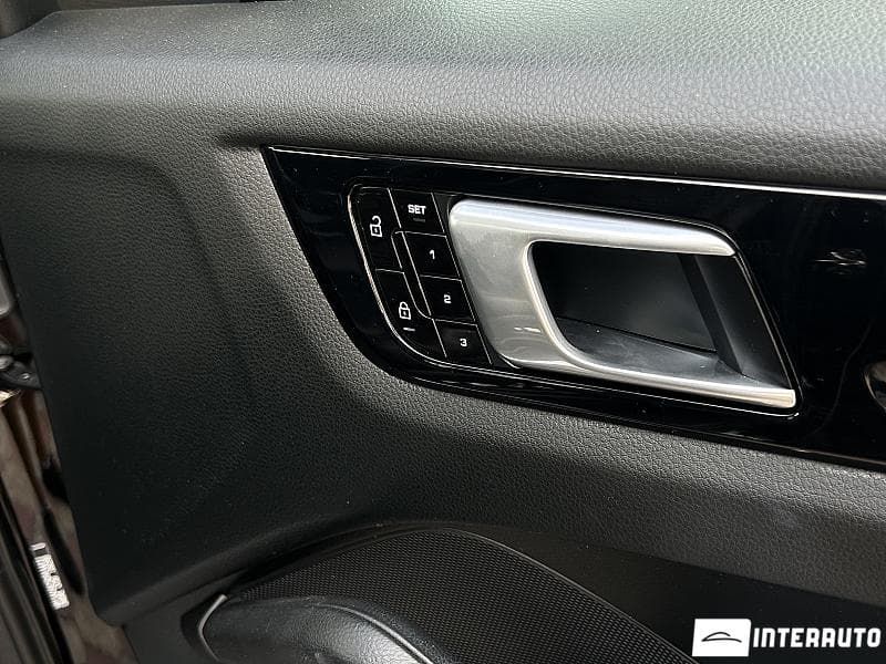 Porsche Cayenne 2019 — Миниатюра 20